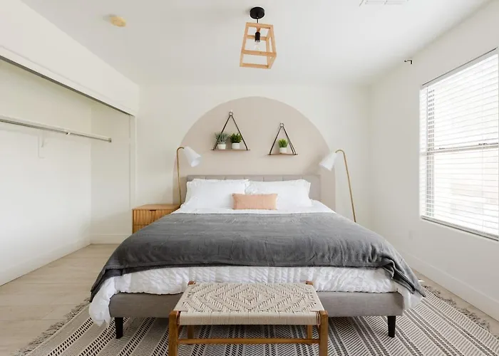 Copper Cactus House Pool, Spa, Golf! Ferienhaus Queen Creek