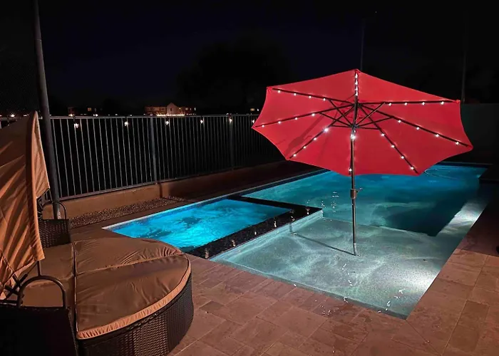 Copper Cactus House Pool, Spa, Golf! Ferienhaus Queen Creek